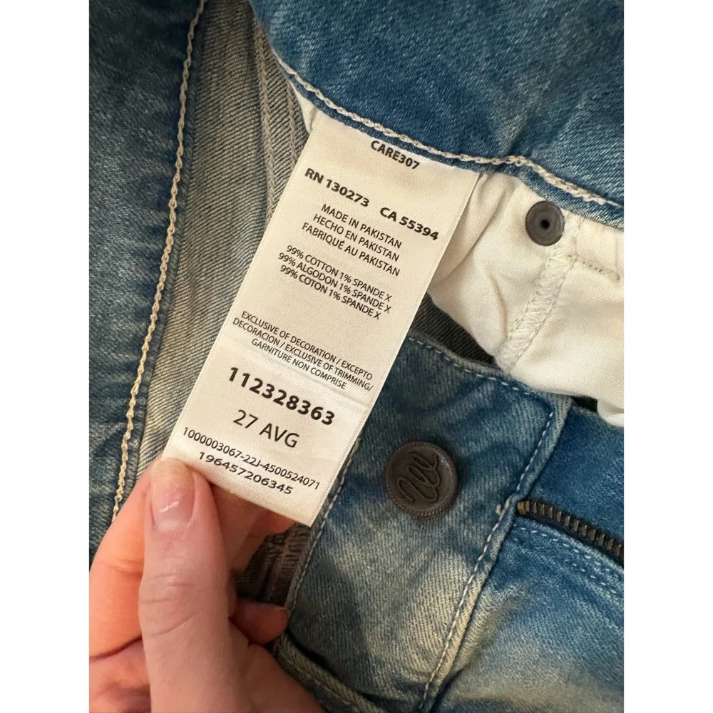 Wrangler Retro | Mae Denim Mid-Rise Shorts (Light Wash, 99% Cotton) - Picture 9 of 9